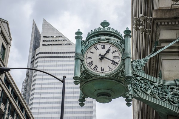 clock-883675_640